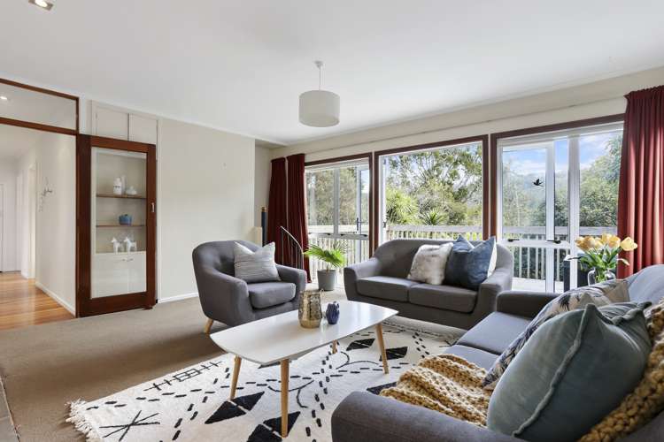 37 Rimutaka Place Titirangi_4