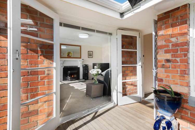 24 Hastie Avenue Mangere Bridge_13