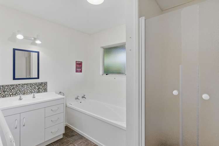 9 Takitimu Street Waitarere Beach_20