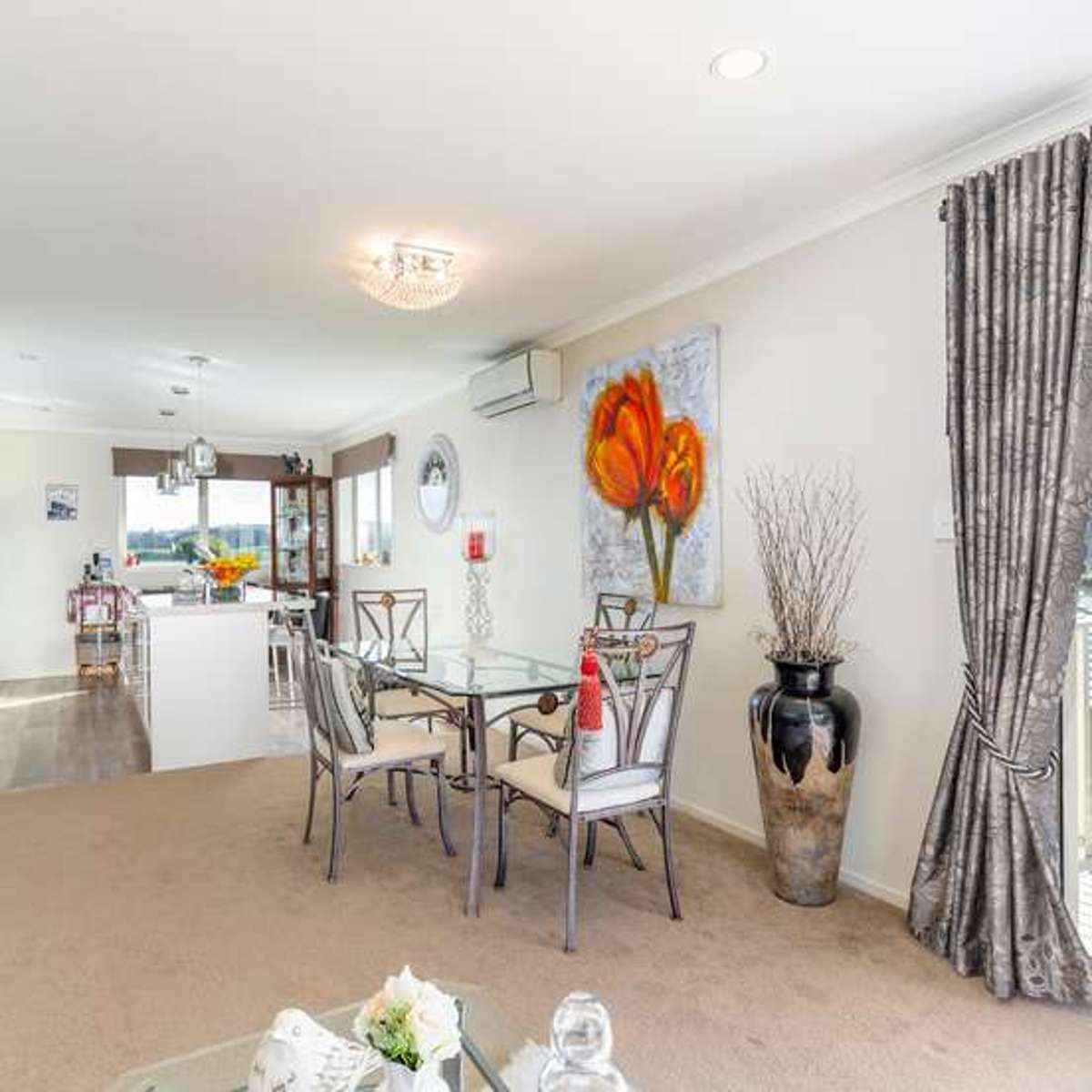 Unit 33/8 Village Place_4