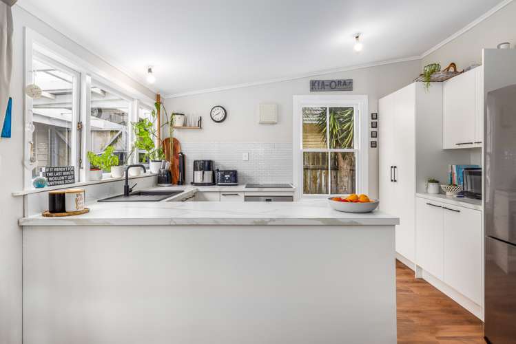 30 Hinemoa Street Paraparaumu_4