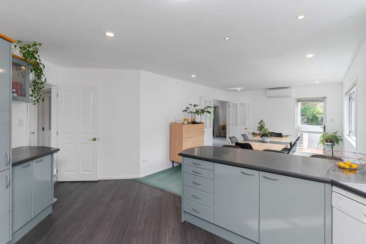 9 Enticott Place Huntsbury_10