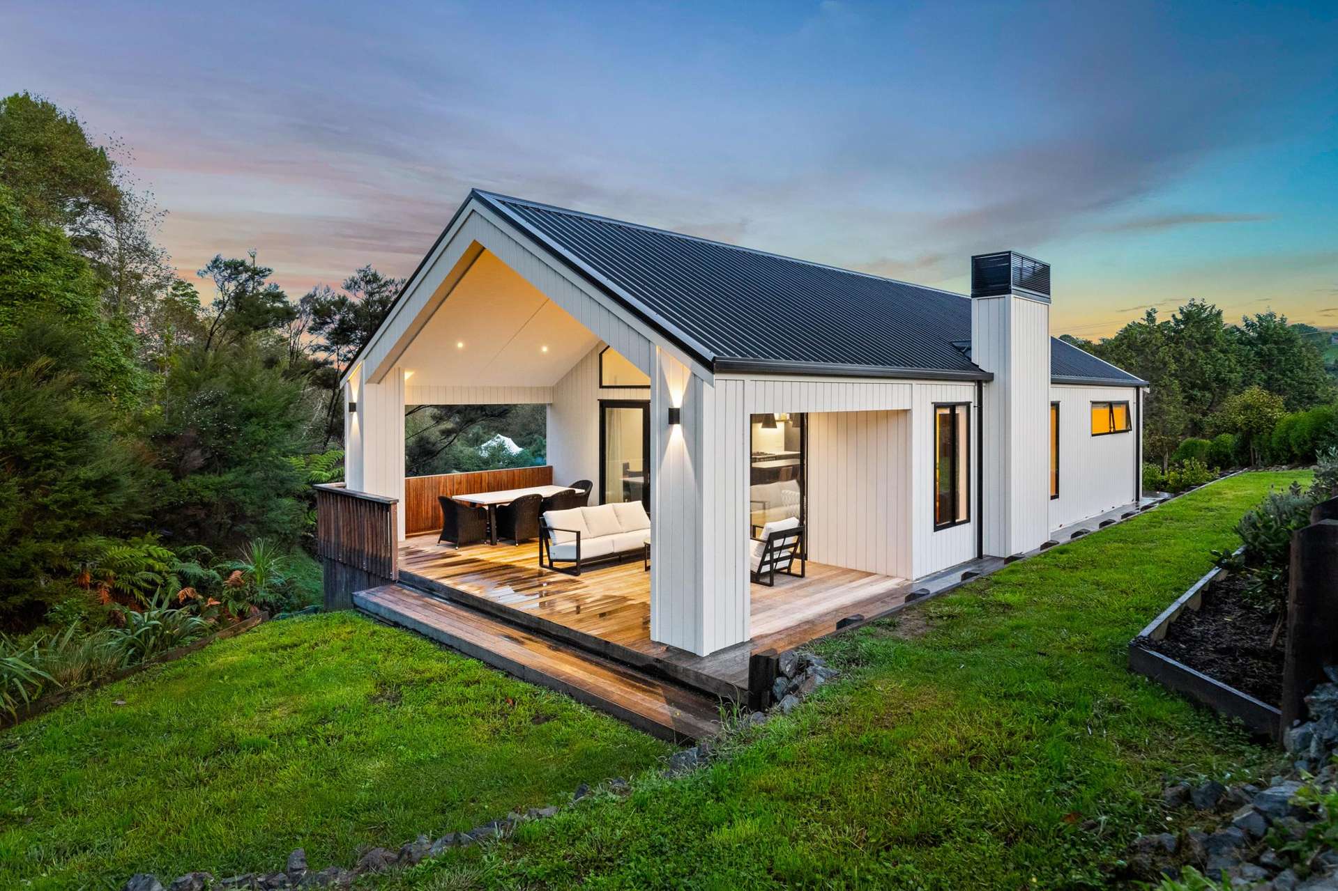 8 Collings Drive Lucas Heights_0