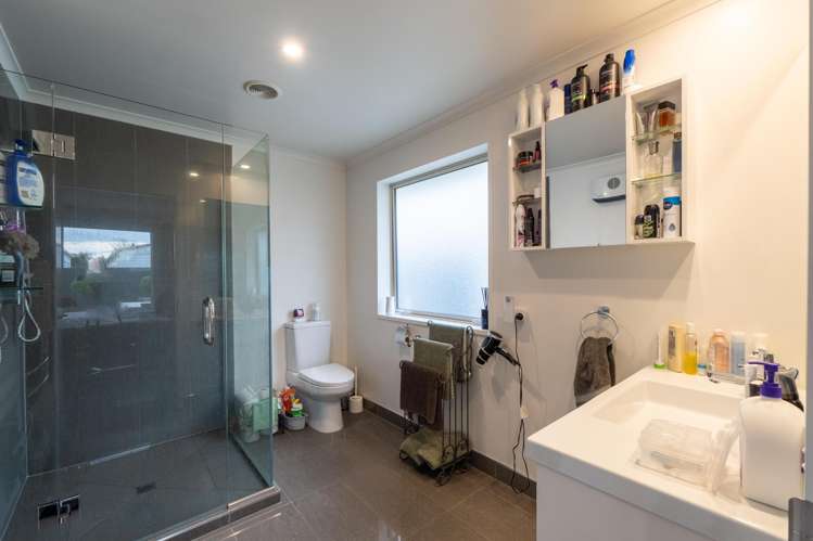 82 Macmaster Street Richmond_12