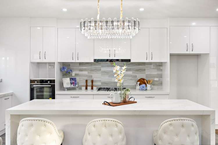 6 Tims Crescent Flat Bush_5