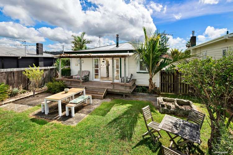 1/61 Beach Haven Road Beach Haven_17