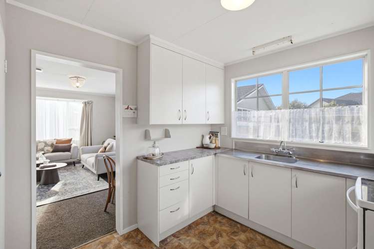 14B Devon Road Springvale_6