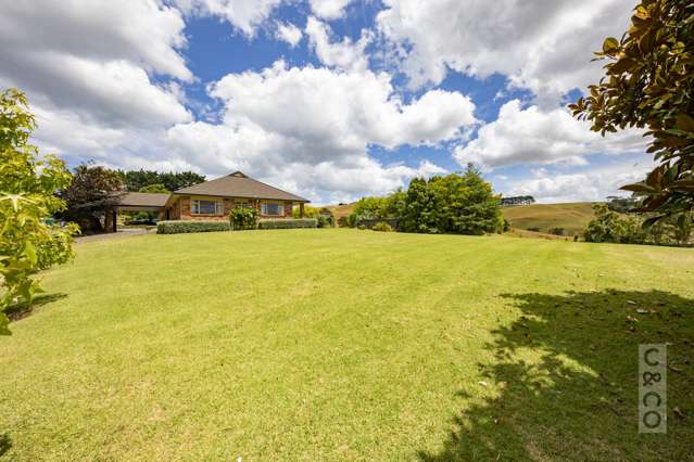 216 Mcpike Road Waimauku_1