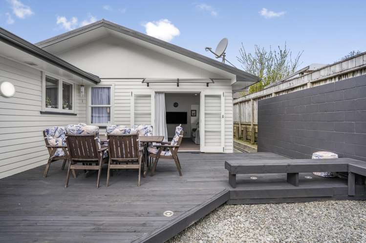 29 Korau Grove Stokes Valley_16