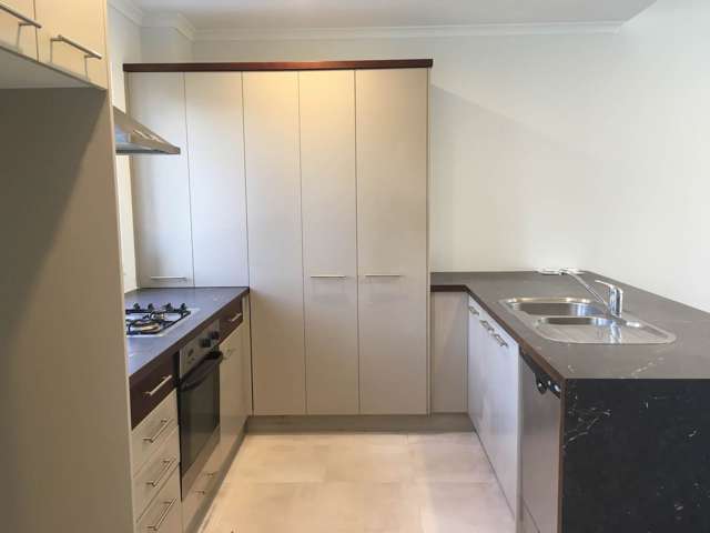 19/218 Green Lane West Epsom_2