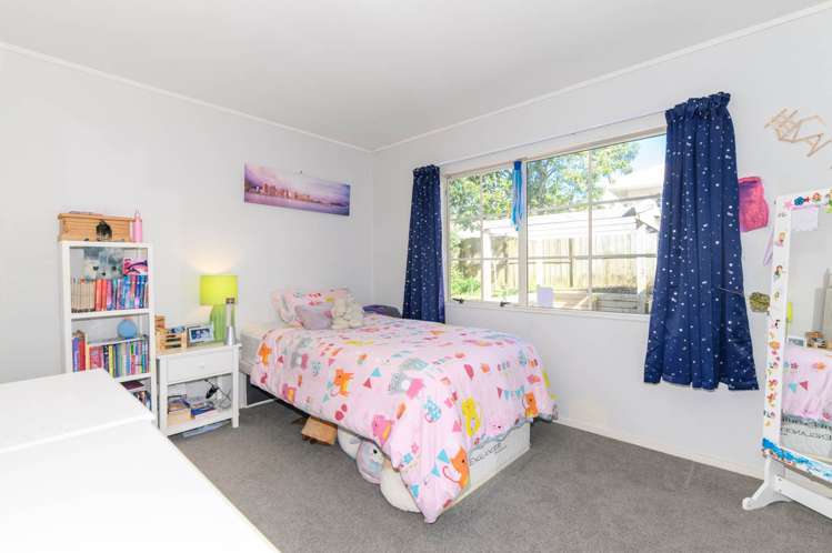 6 Godwin Court Unsworth Heights_11