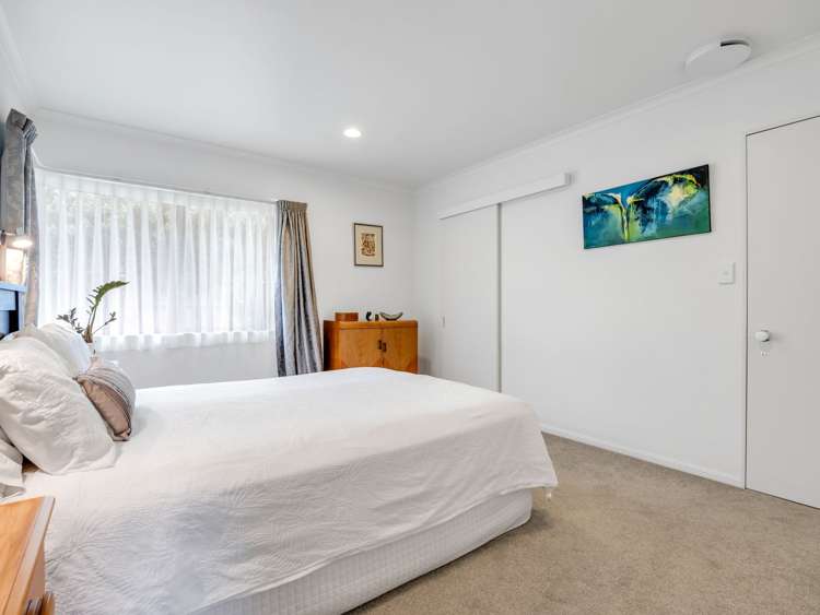 36 Olympus Grove Papamoa Beach_3