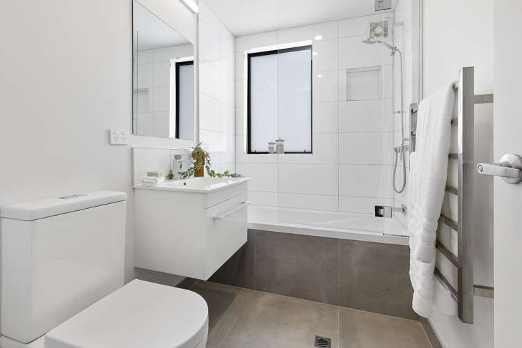 79b Herald Street Berhampore_10