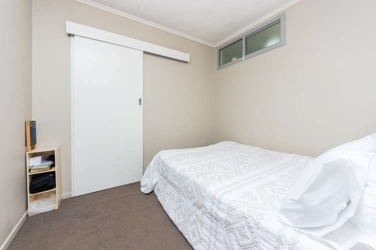 1/68 Ferndale Road Mount Wellington_10