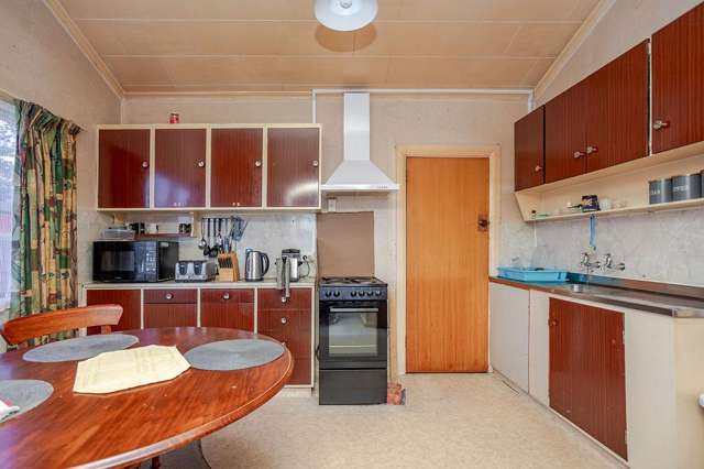 7 Denmark Street Dannevirke_1