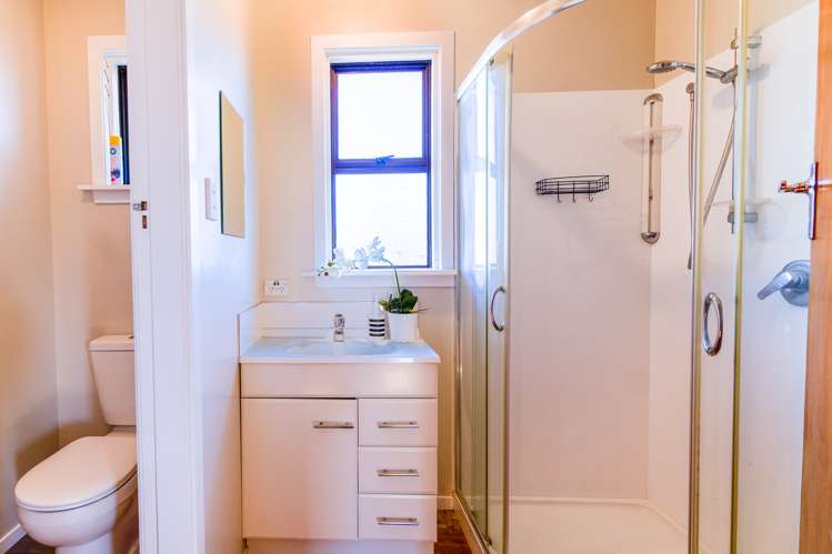 31 Aurora Street Hei Hei_13