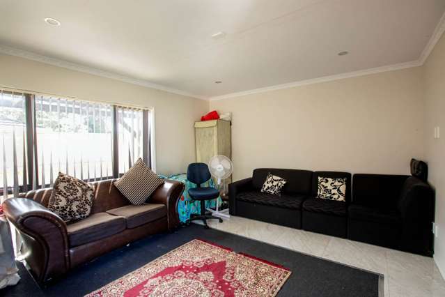 11b Lochinver Drive Papatoetoe_1