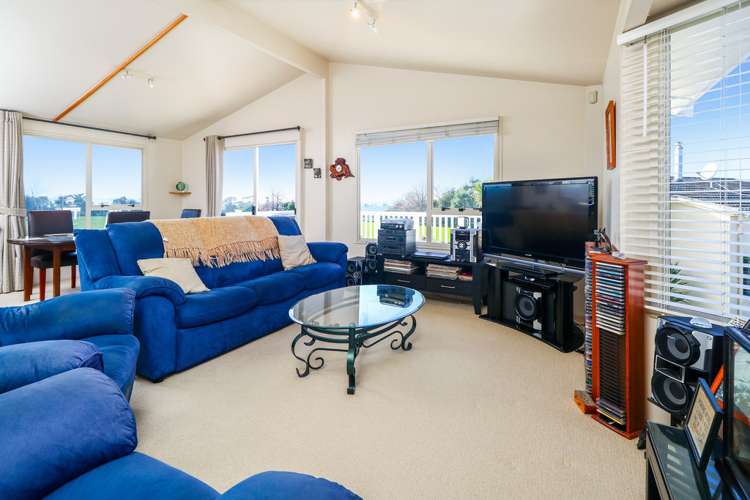 80h Tirimoana Road Te Atatu South_10