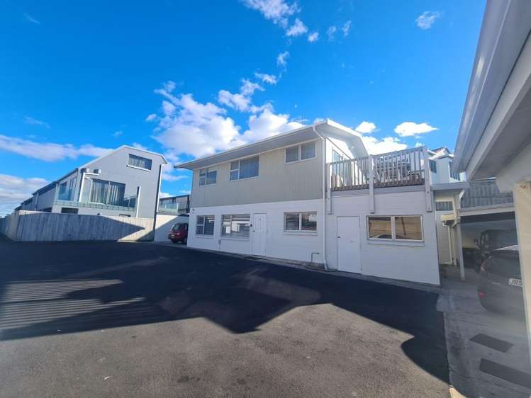 1/369a Oceanbeach Road_0