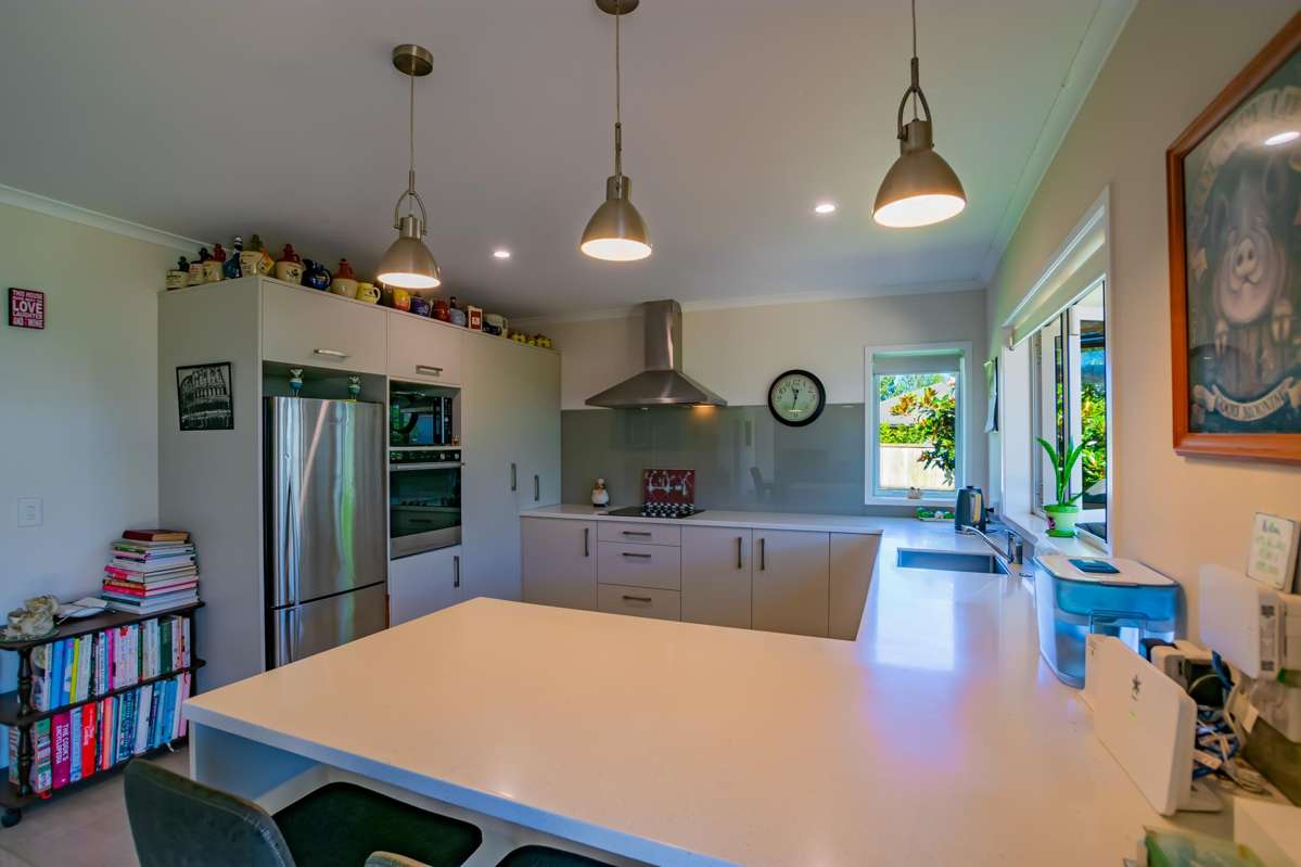 37 Mary Ellen Place_2