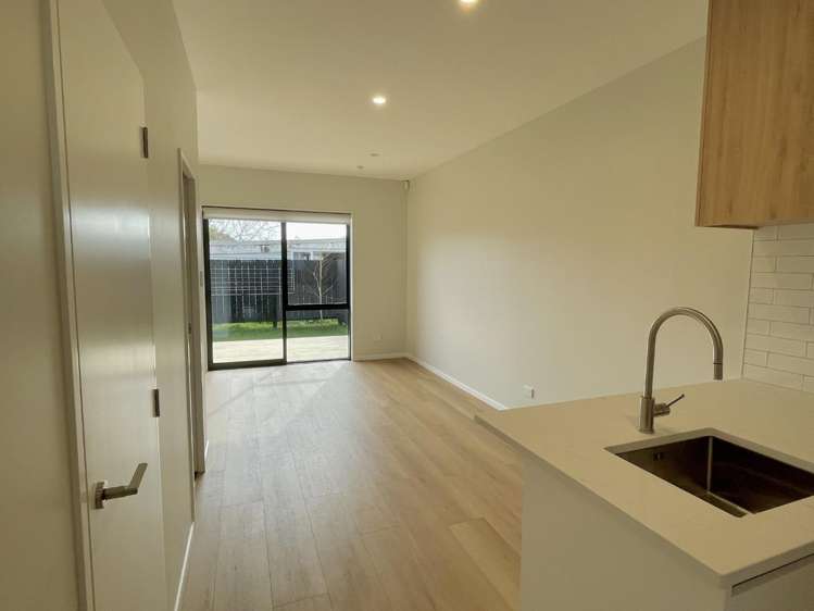 6/13 Thomas Road 10683_3