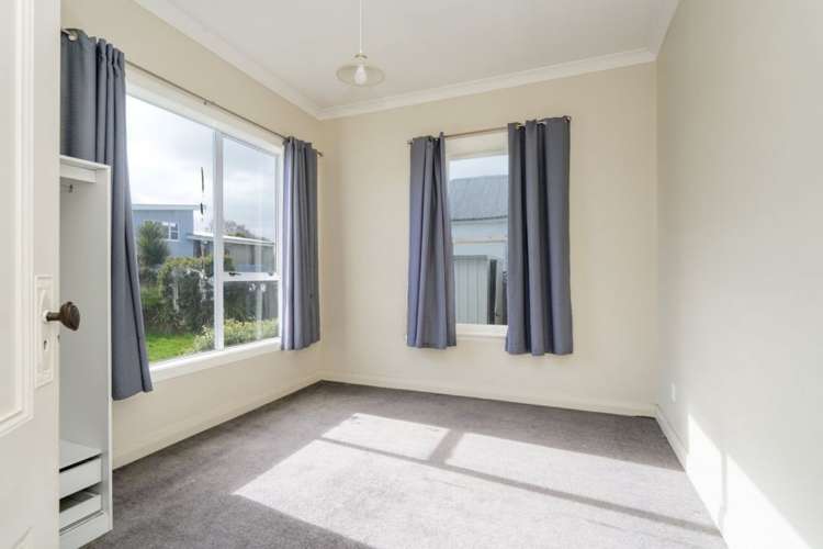 12 Avenal Street Avenal_13