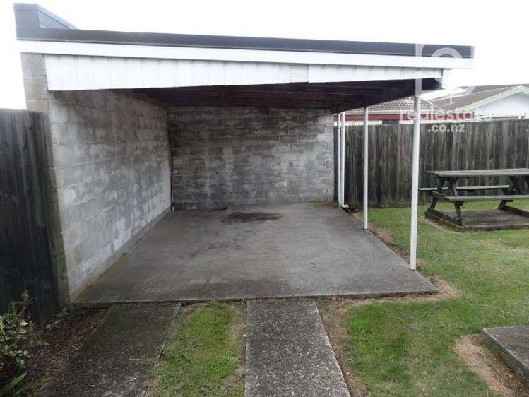 10A McKee Ave 1064_4