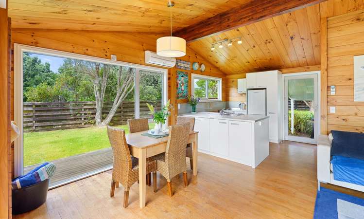 116 Tutere Street Waikanae Beach_5