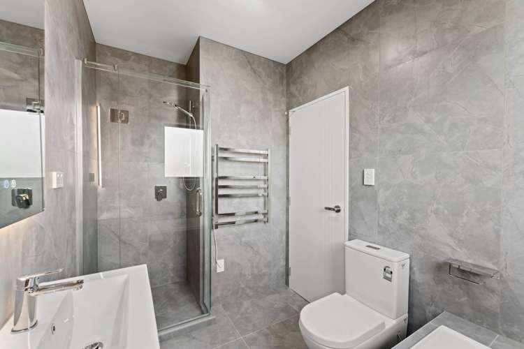 84 Biokovo Street Massey_12