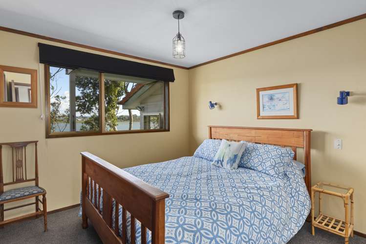 6 Bay Street Matua_25