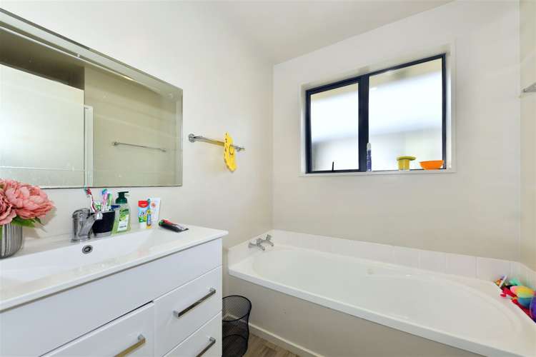 7a Kaplan Avenue Islington_10