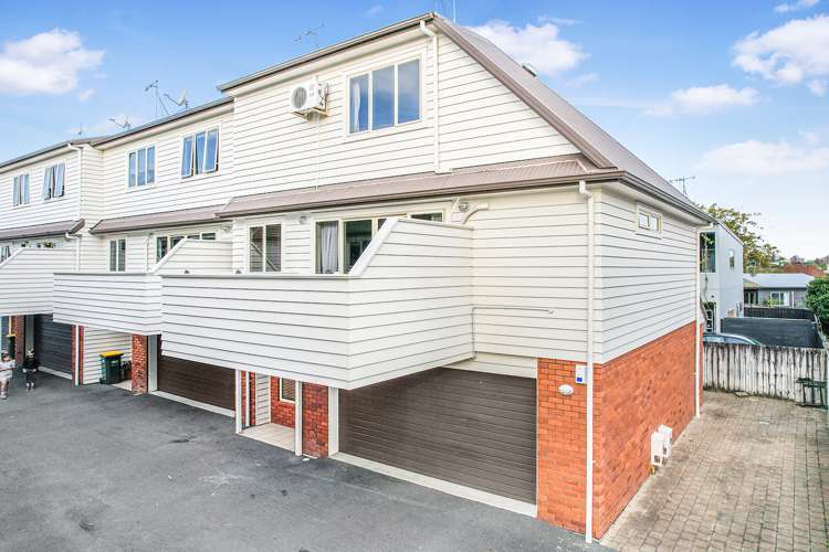 219d Peachgrove Road Claudelands_0