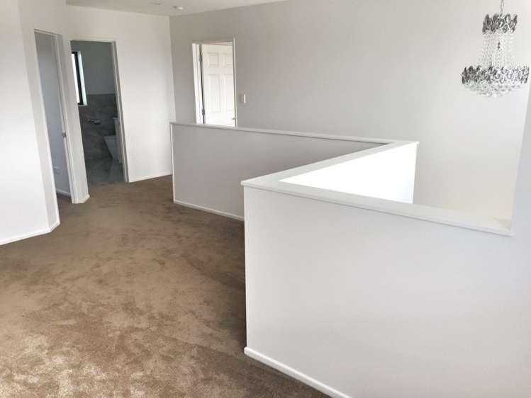 12a Hepburn Road Glendene_10