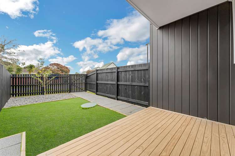 18/17 Barneys Farm Road Clendon Park_10