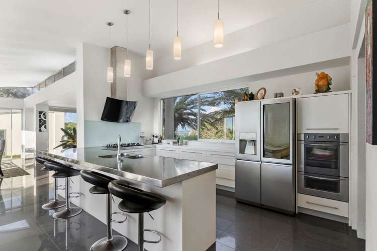 73 Robertson Road Otaua_32