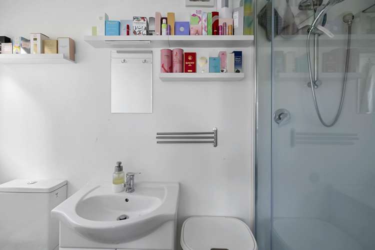 4 Kelvin Place Westown_17