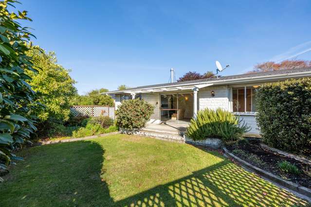 Estate sale – must be sold!