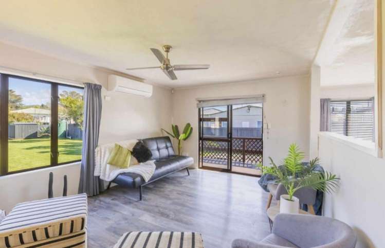 28 Watts Street Waipawa_3