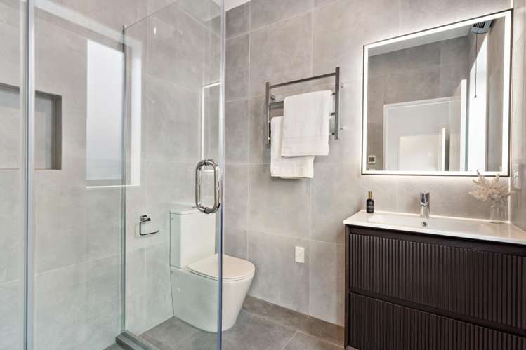 11 Arahi Road Clevedon_13