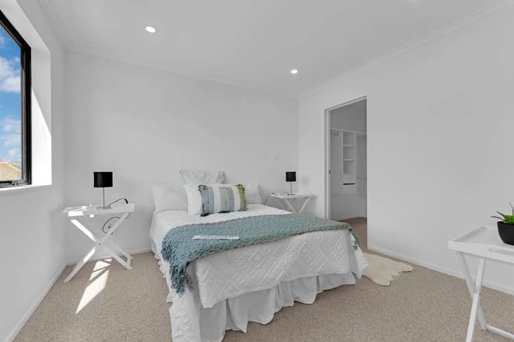 8D Gardiner Grove Mangere East_18