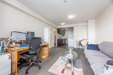 1205/1 Parliament Street_4