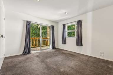 2/49 Lysander Crescent_4