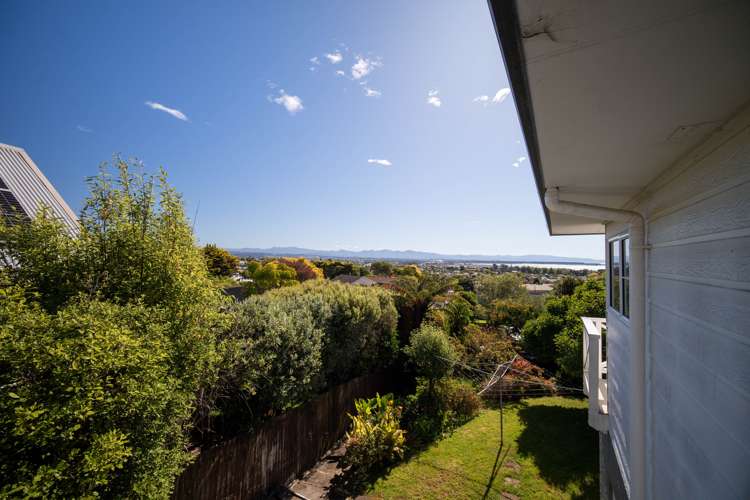 4 Cropp Place Richmond_17