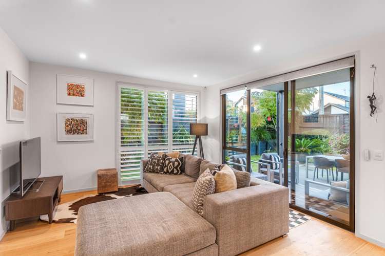 9 Fernwood Place Wai O Taiki Bay_7