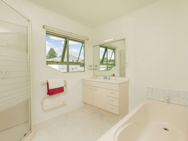 18a Britton Avenue Mount Roskill_17