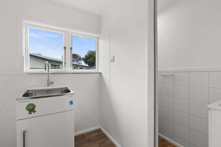 4/12 Peddie Street Taradale_12