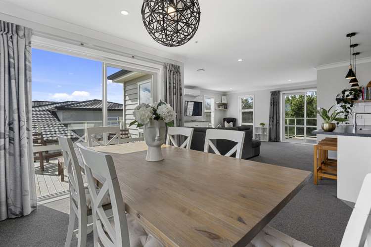 156 Endeavour Drive Whitby_7