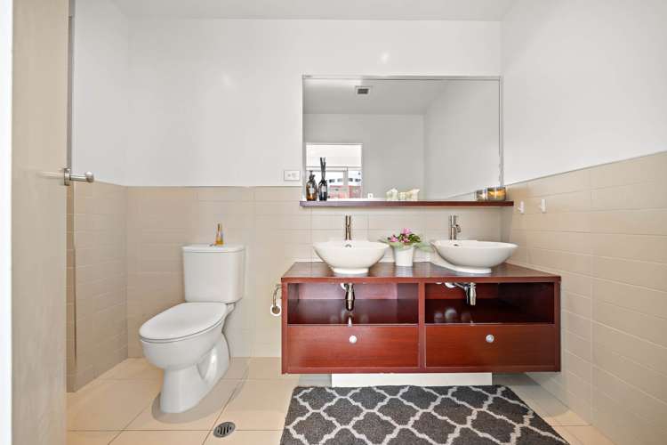 1516/2 Beach Road Auckland Central_18