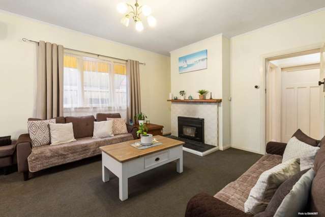 9 Kirk Street Waiuku_4