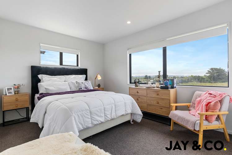 68 Matawhanga Drive Wattle Downs_3